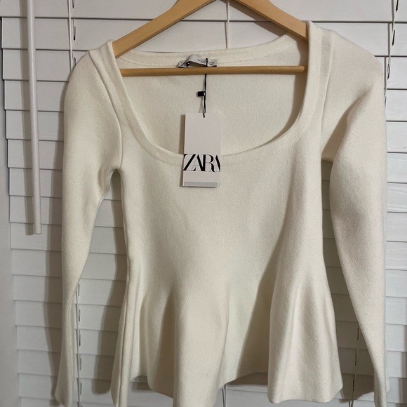 Long sleeved scooped neck (Zara) - Picture 5 of 5